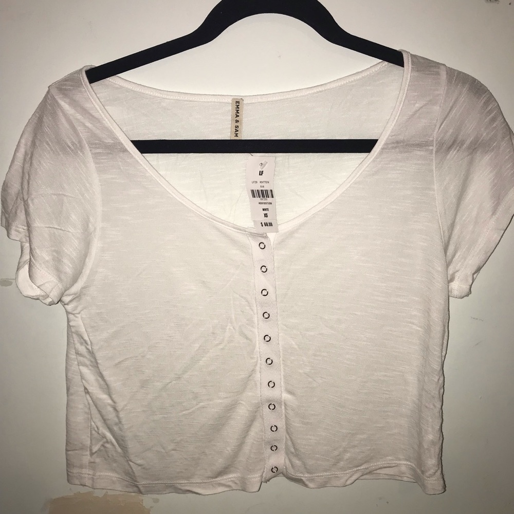 white LF top